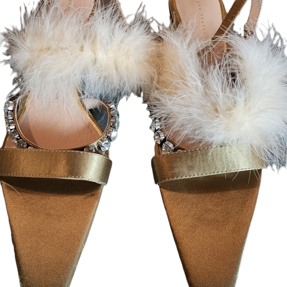 NWOT Zara satin kitten heel shoes size 41